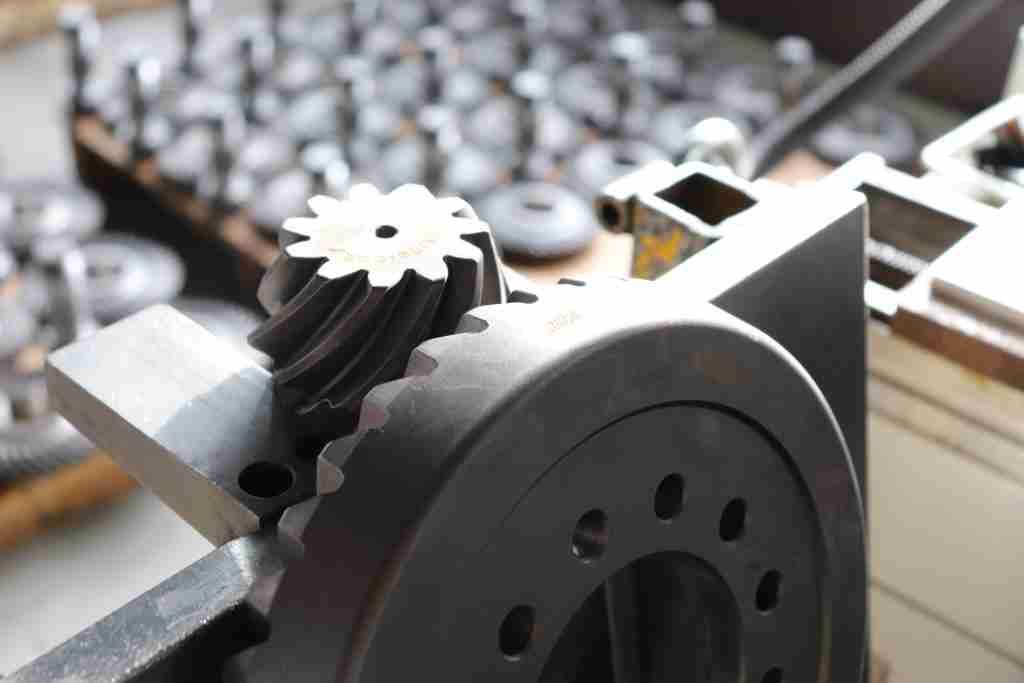 Gear-material-selection-pre-sales-service-belon
