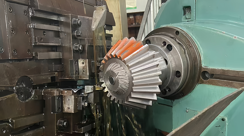 Medium-straight-bevel-gear-planing-custom-gear-manufacturer-Belon