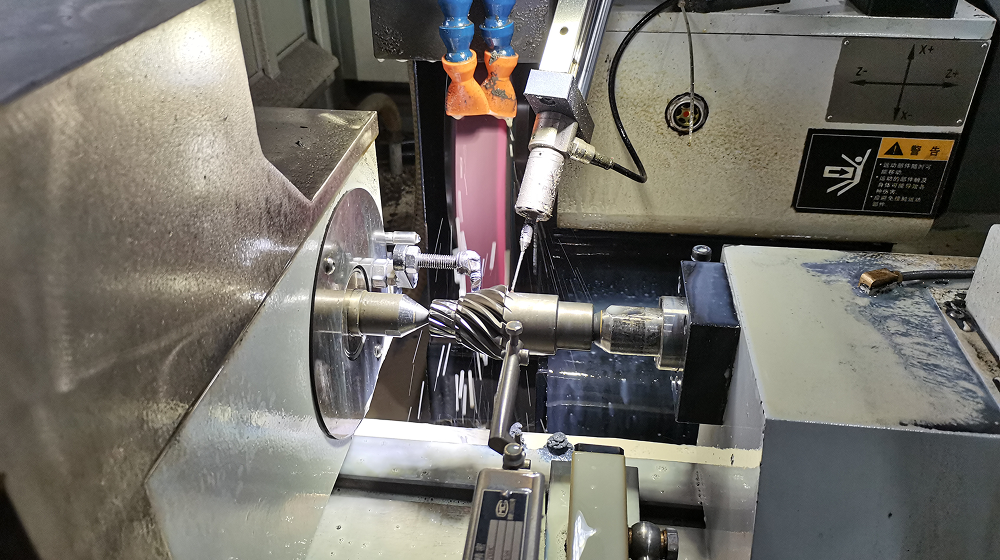Large-module-lapping-bevel-gear-OD-grinding-process-gear-manufacturer-Belon