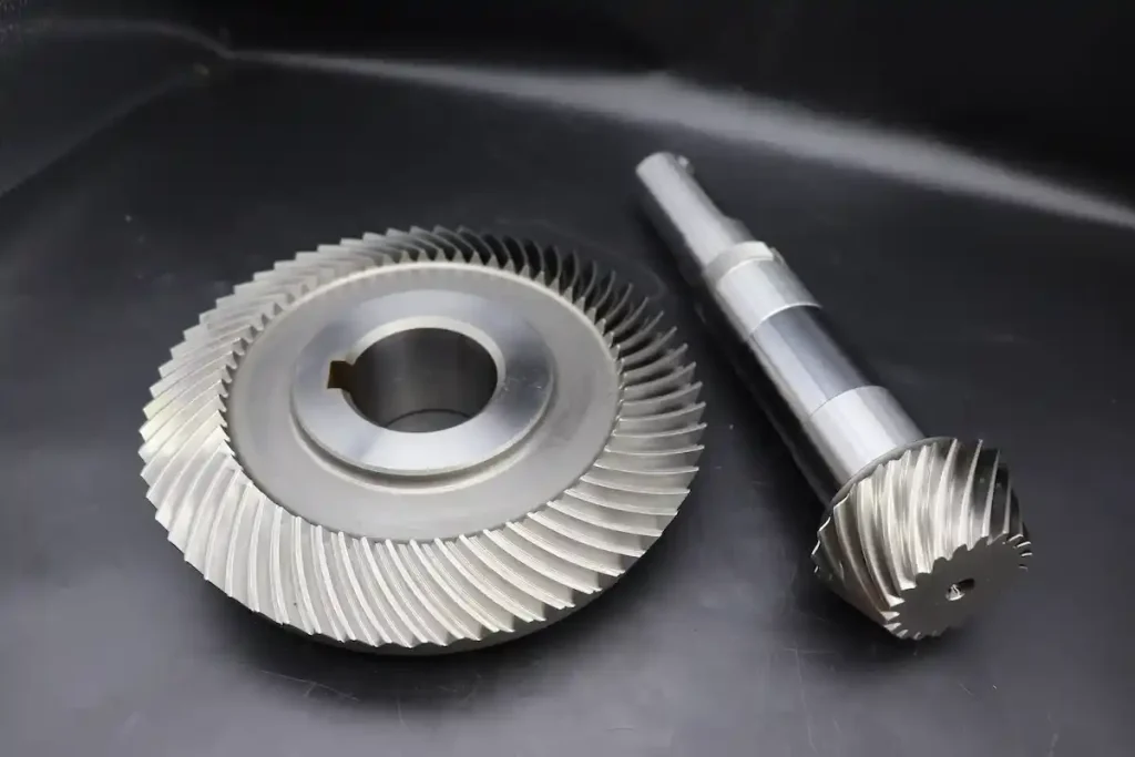 Spiral-bevel-gear-set-gear-manufacturing-process-custom-gear